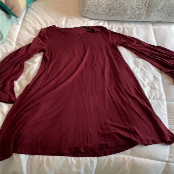 Bell sleeve dress - Picture 1 of 2